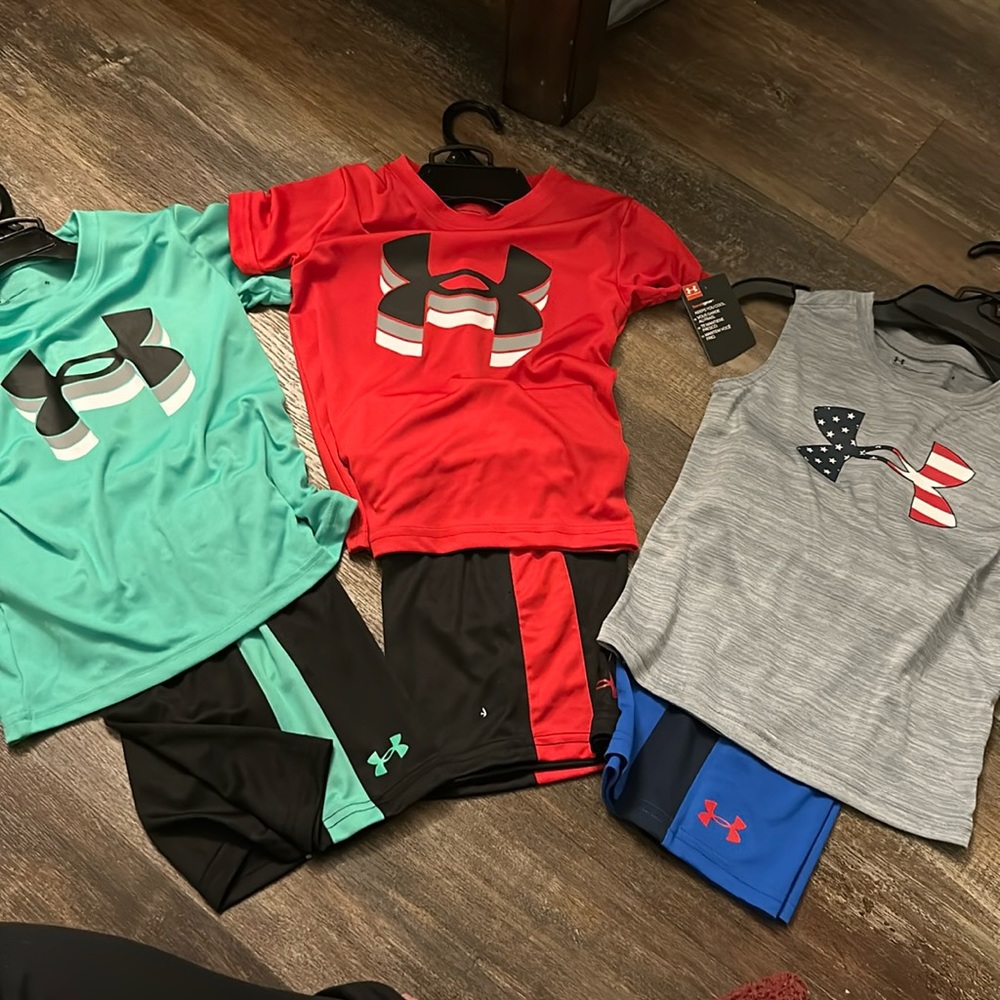 NWT! 3 Boys 4T Under Armour Summer Sets